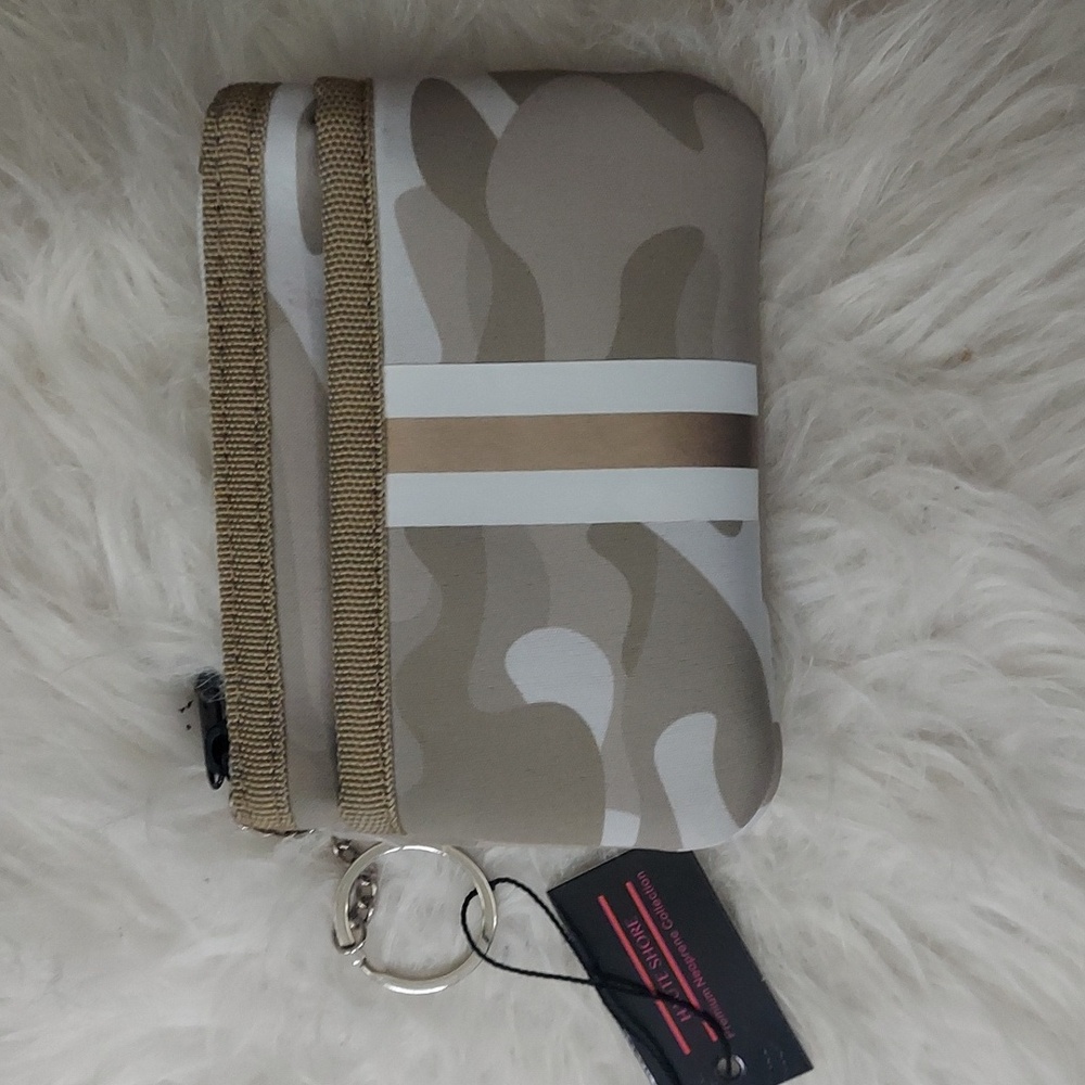 Haute Shore Max Sahara Beige Camo Card zip Case Pouch New